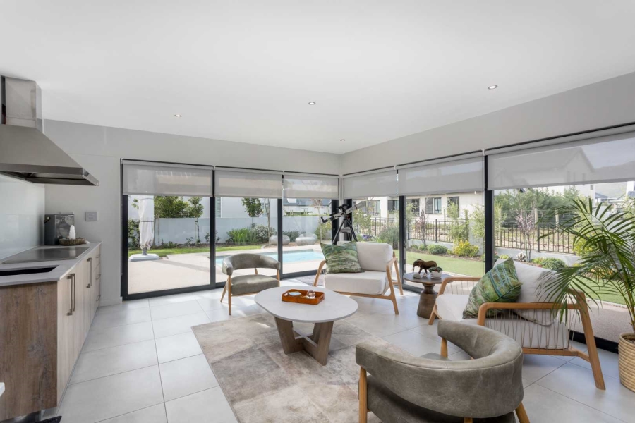 4 Bedroom Property for Sale in Val De Vie Estate Western Cape